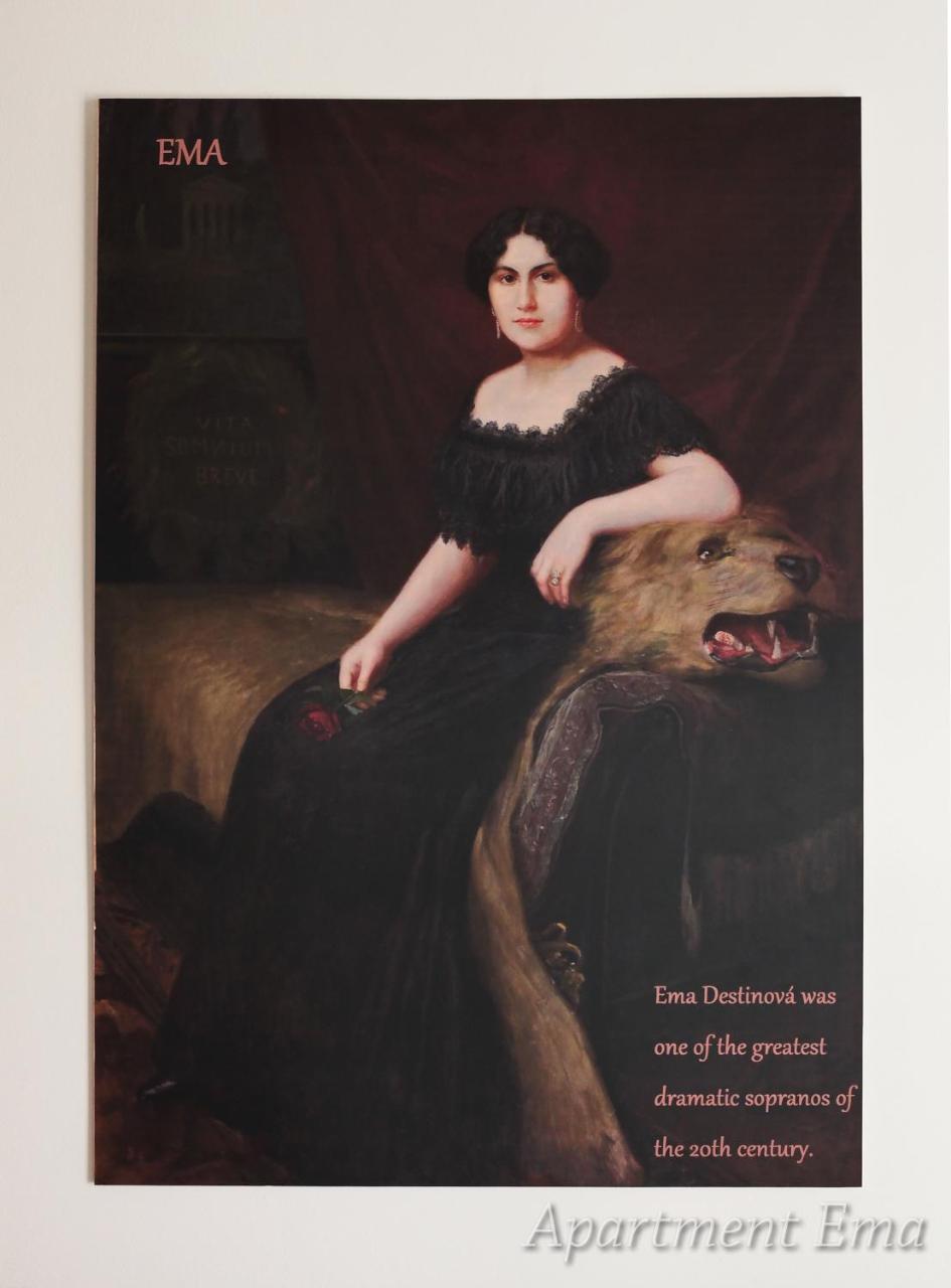 Prague Women'S Hall Of Fame ภายนอก รูปภาพ